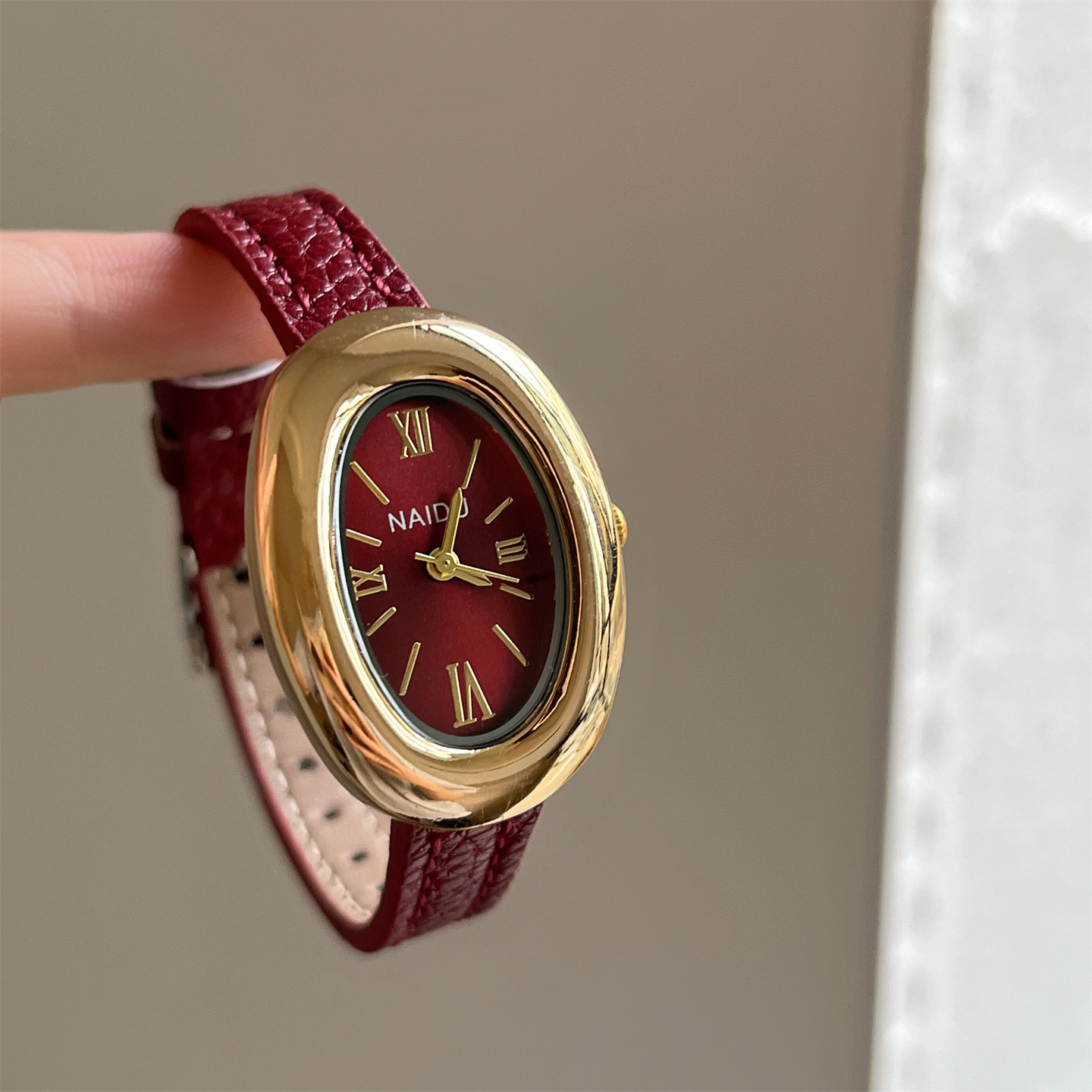 2025, neue ovale, schöne Damen – Minimalist Thin Watch Bewertung und Preis